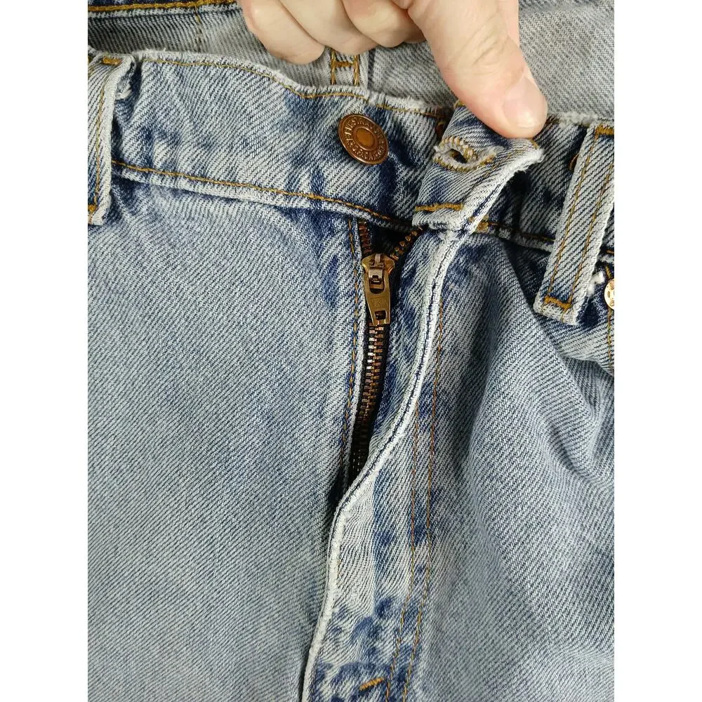 Levis 505 Jeans Mens 36 x 34 Light Blue Denim Straight Leg Regular Fit Cotton